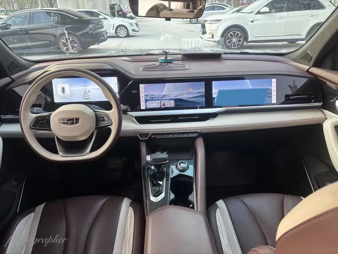 2021 Geely Monjaro 2.0T 218HP L4 7DCT,autocango,china used car exporter,china ev exporter,chinese used car exporter,chinese used ev exporter