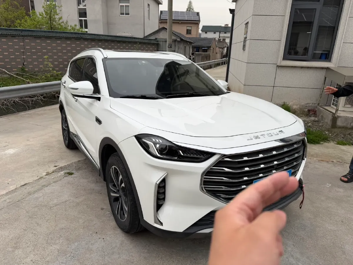 2021 Jetour X70 Plus 1.5T 156HP L4 6MT,autocango,china used car exporter,china ev exporter,chinese used car exporter,chinese used ev exporter
