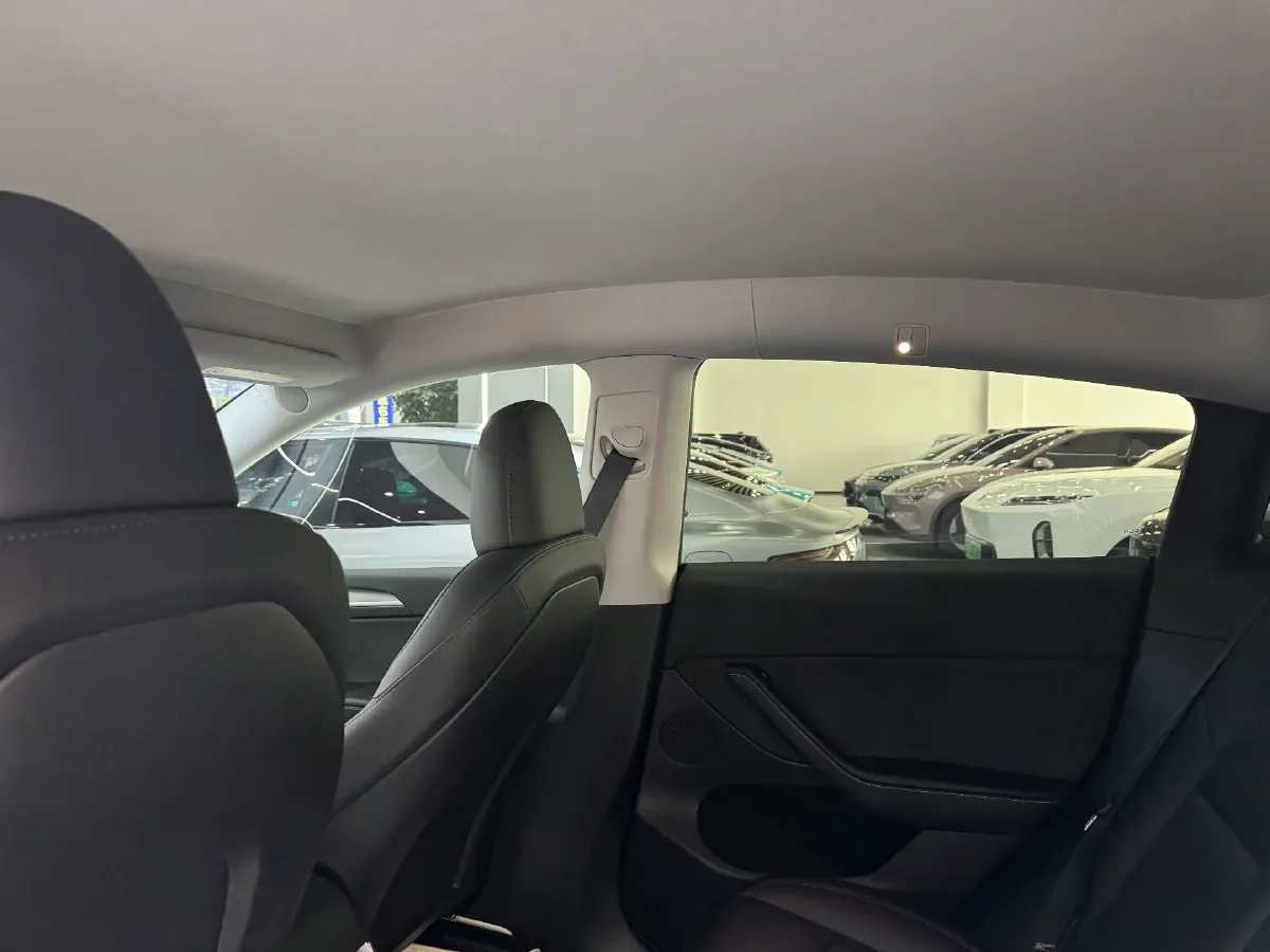 2023 Tesla Model Y BEV 78.4KWH,autocango,china used car exporter,china ev exporter,chinese used car exporter,chinese used ev exporter