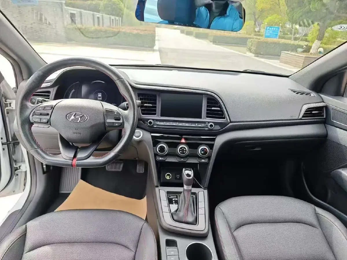 2020 Hyundai Elantra 1.5L 115HP L4 CVT,autocango,china used car exporter,china ev exporter,chinese used car exporter,chinese used ev exporter