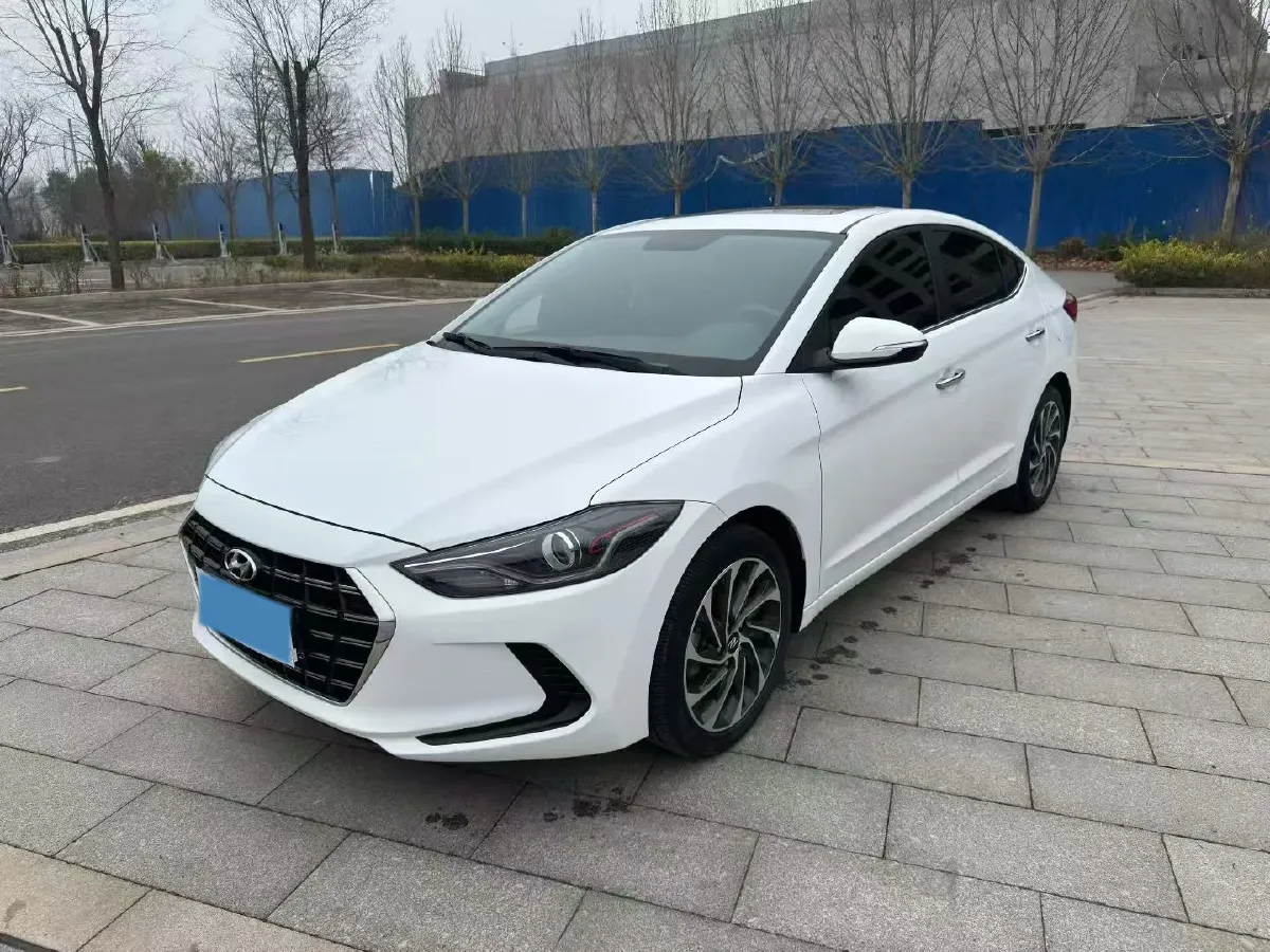 2020 Hyundai Elantra 1.5L 115HP L4 CVT,autocango,china used car exporter,china ev exporter,chinese used car exporter,chinese used ev exporter