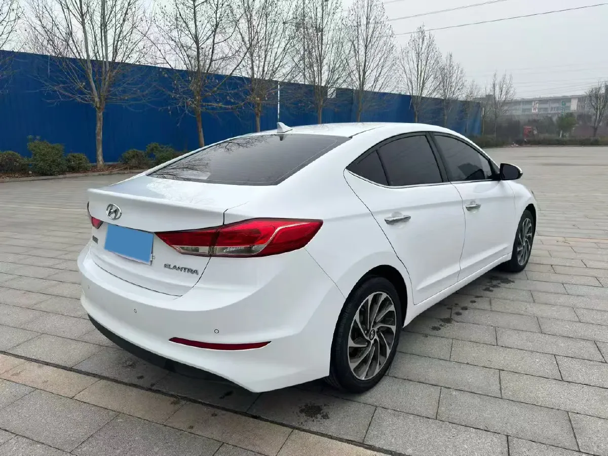 2020 Hyundai Elantra 1.5L 115HP L4 CVT,autocango,china used car exporter,china ev exporter,chinese used car exporter,chinese used ev exporter