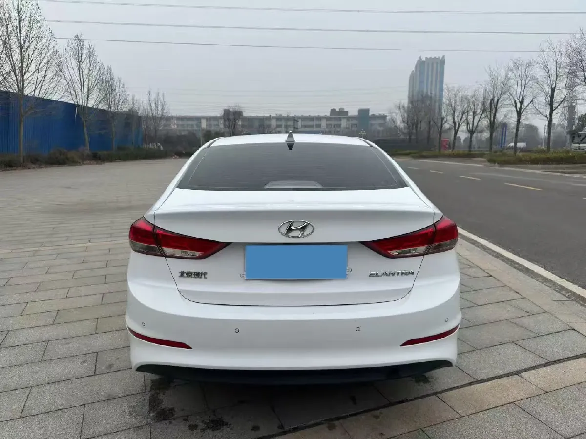 2020 Hyundai Elantra 1.5L 115HP L4 CVT,autocango,china used car exporter,china ev exporter,chinese used car exporter,chinese used ev exporter