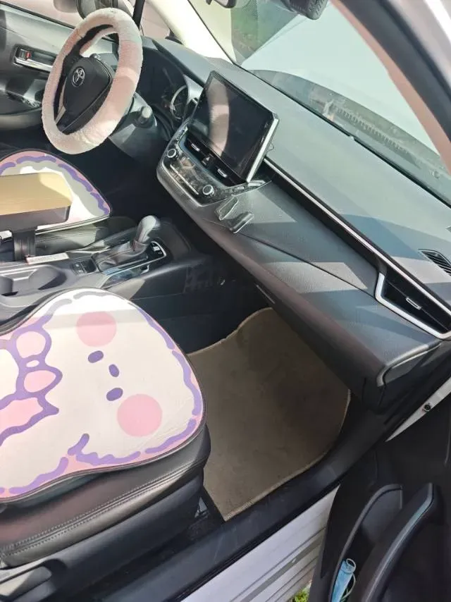 2021 Toyota Corolla 1.2T 116HP L4 CVT,autocango,china used car exporter,china ev exporter,chinese used car exporter,chinese used ev exporter