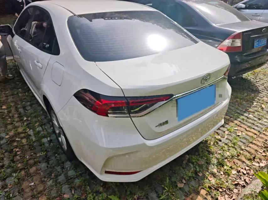 2021 Toyota Corolla 1.2T 116HP L4 CVT,autocango,china used car exporter,china ev exporter,chinese used car exporter,chinese used ev exporter