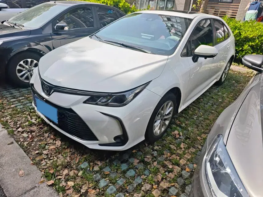 2021 Toyota Corolla 1.2T 116HP L4 CVT,autocango,china used car exporter,china ev exporter,chinese used car exporter,chinese used ev exporter