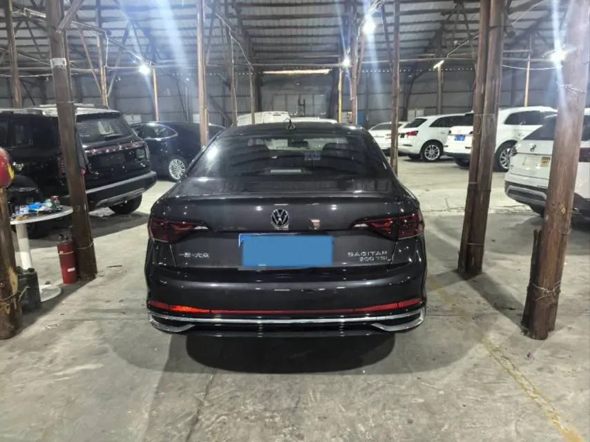 2025 Volkswagen Sagitar 1.5T 160HP L4 7DCT,autocango,china used car exporter,china ev exporter,chinese used car exporter,chinese used ev exporter