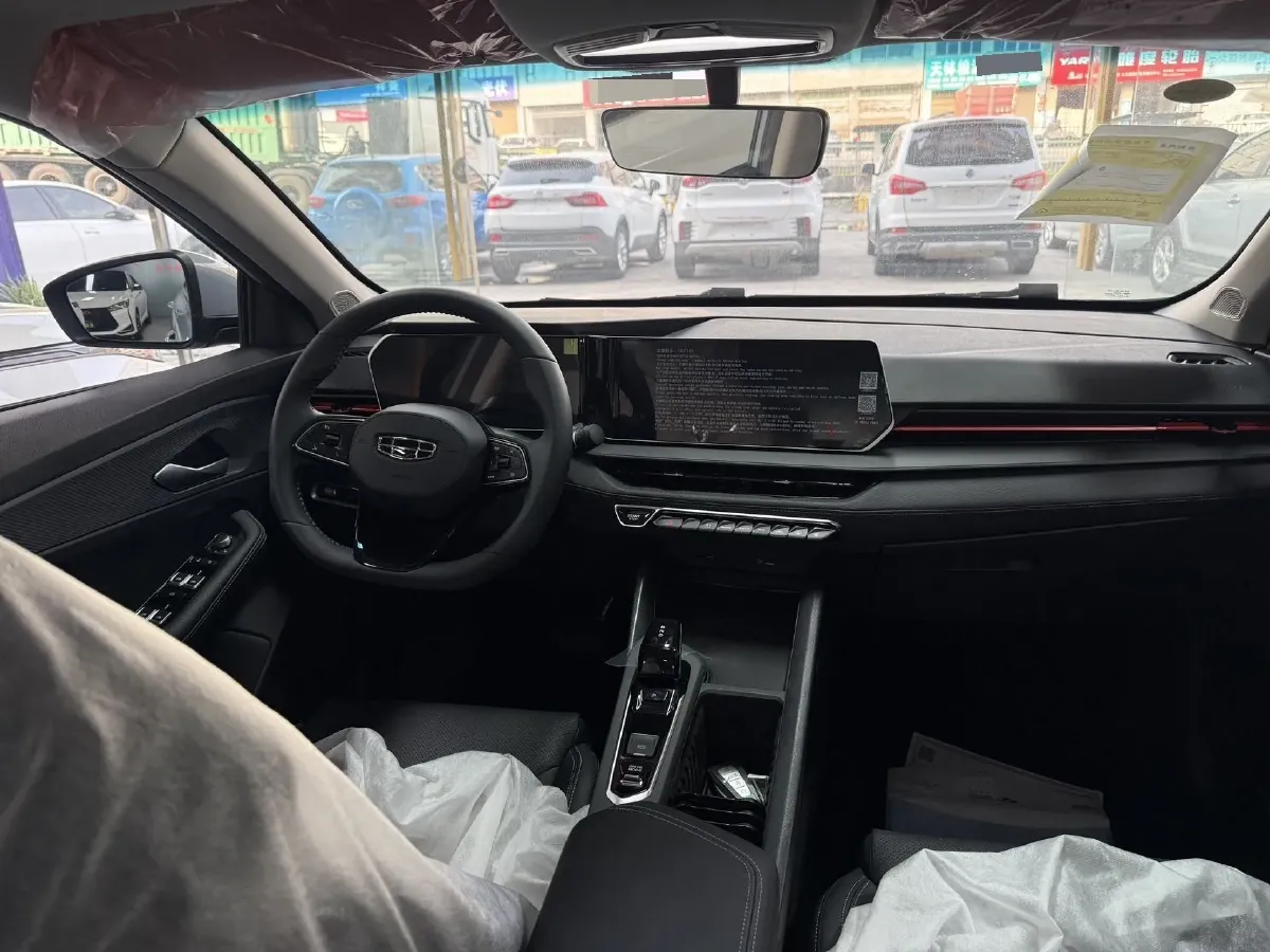 2024 Geely Binray 1.5T 181HP L4 7DCT,autocango,china used car exporter,china ev exporter,chinese used car exporter,chinese used ev exporter