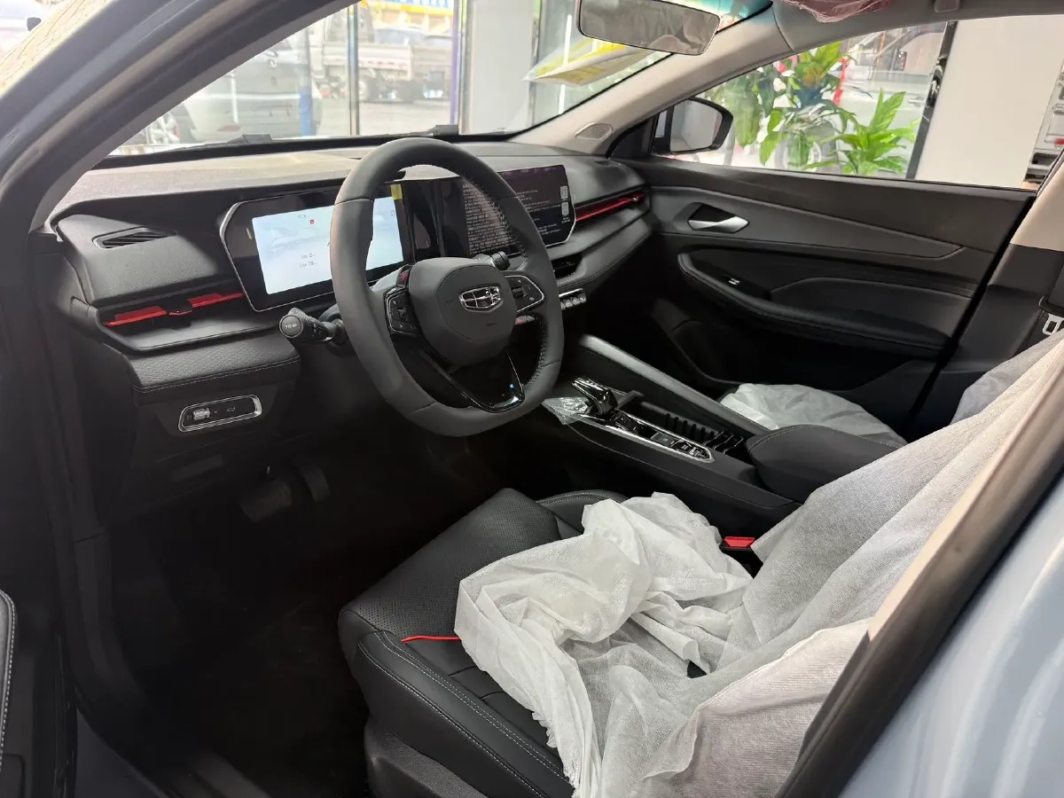 2024 Geely Binray 1.5T 181HP L4 7DCT,autocango,china used car exporter,china ev exporter,chinese used car exporter,chinese used ev exporter