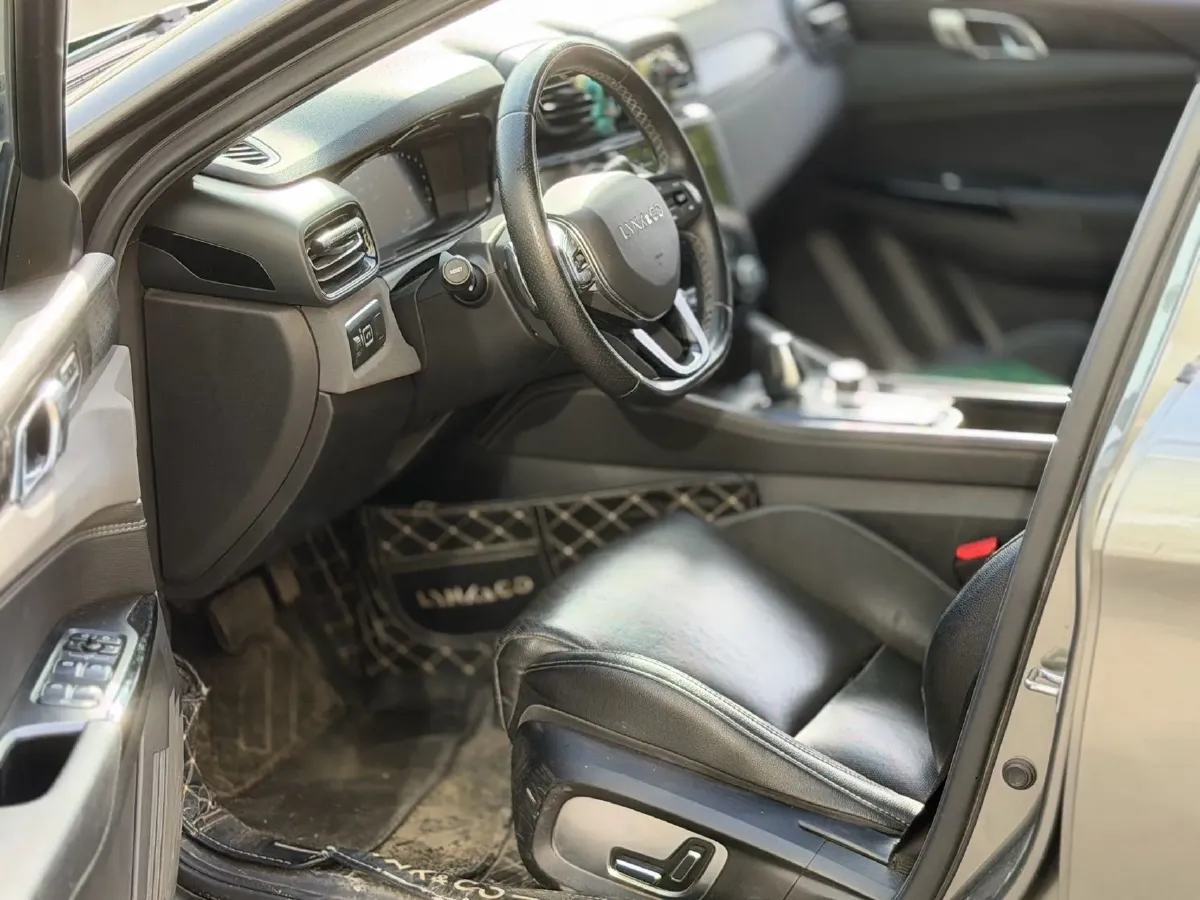 2021 LYNK&CO 03 1.5T 180HP L3 7DCT,autocango,china used car exporter,china ev exporter,chinese used car exporter,chinese used ev exporter