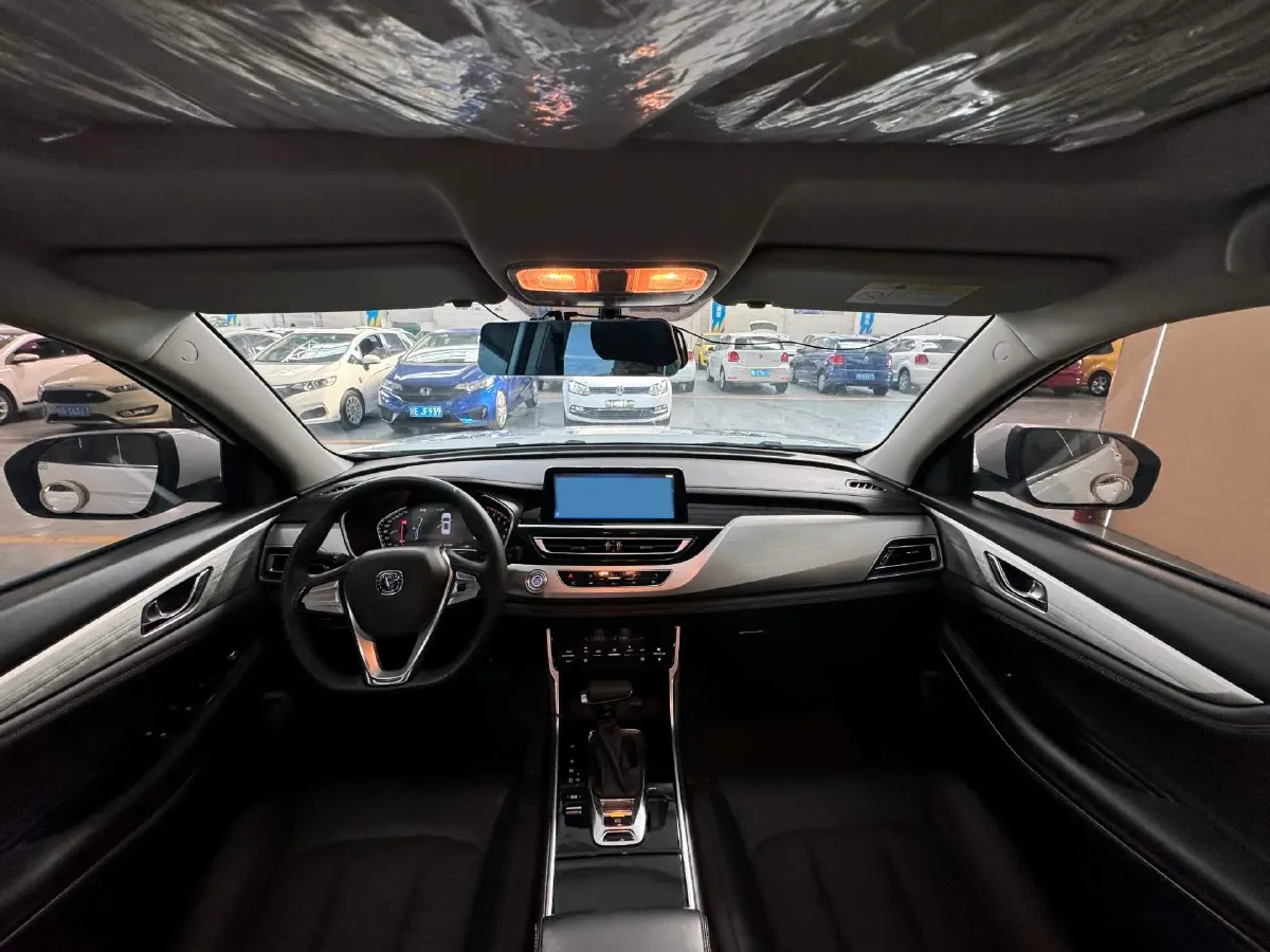 2020 ChangAn CS75 1.5T 178HP L4 7DCT,autocango,china used car exporter,china ev exporter,chinese used car exporter,chinese used ev exporter