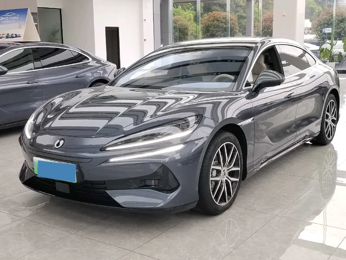 2024 Denza DenzaZ9 2.0T 207HP L4 E-CVT PHEV 38.5KWH,autocango,china used car exporter,china ev exporter,chinese used car exporter,chinese used ev exporter