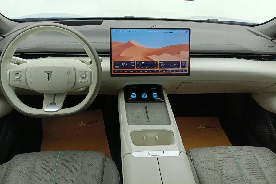 2024 Deepal L07 1.5L 98HP L4 REEV 28.39KWH,autocango,china used car exporter,china ev exporter,chinese used car exporter,chinese used ev exporter