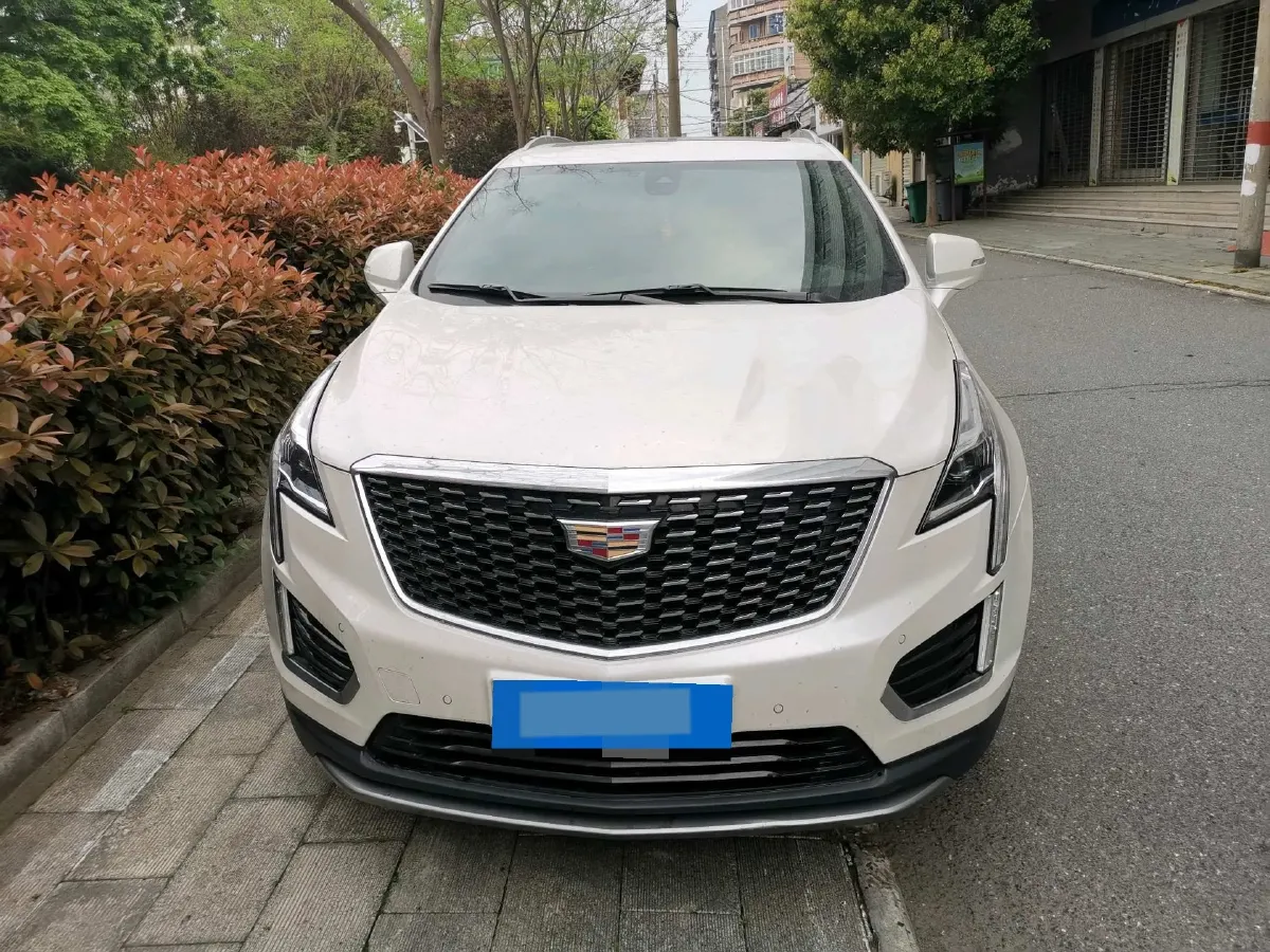 2022 Cadillac XT5 2.0T 237HP L4 9AT,autocango,china used car exporter,china ev exporter,chinese used car exporter,chinese used ev exporter