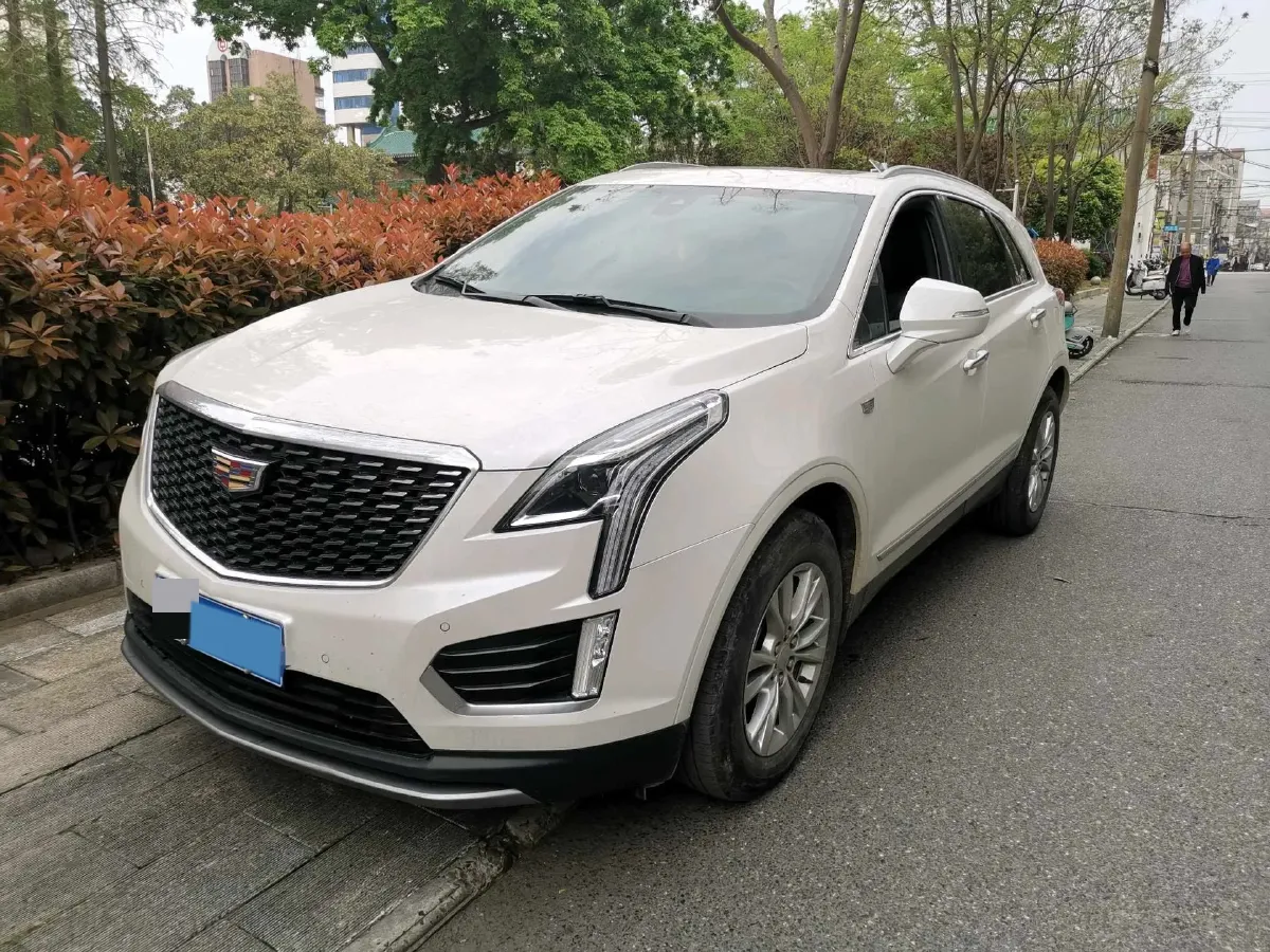 2022 Cadillac XT5 2.0T 237HP L4 9AT,autocango,china used car exporter,china ev exporter,chinese used car exporter,chinese used ev exporter