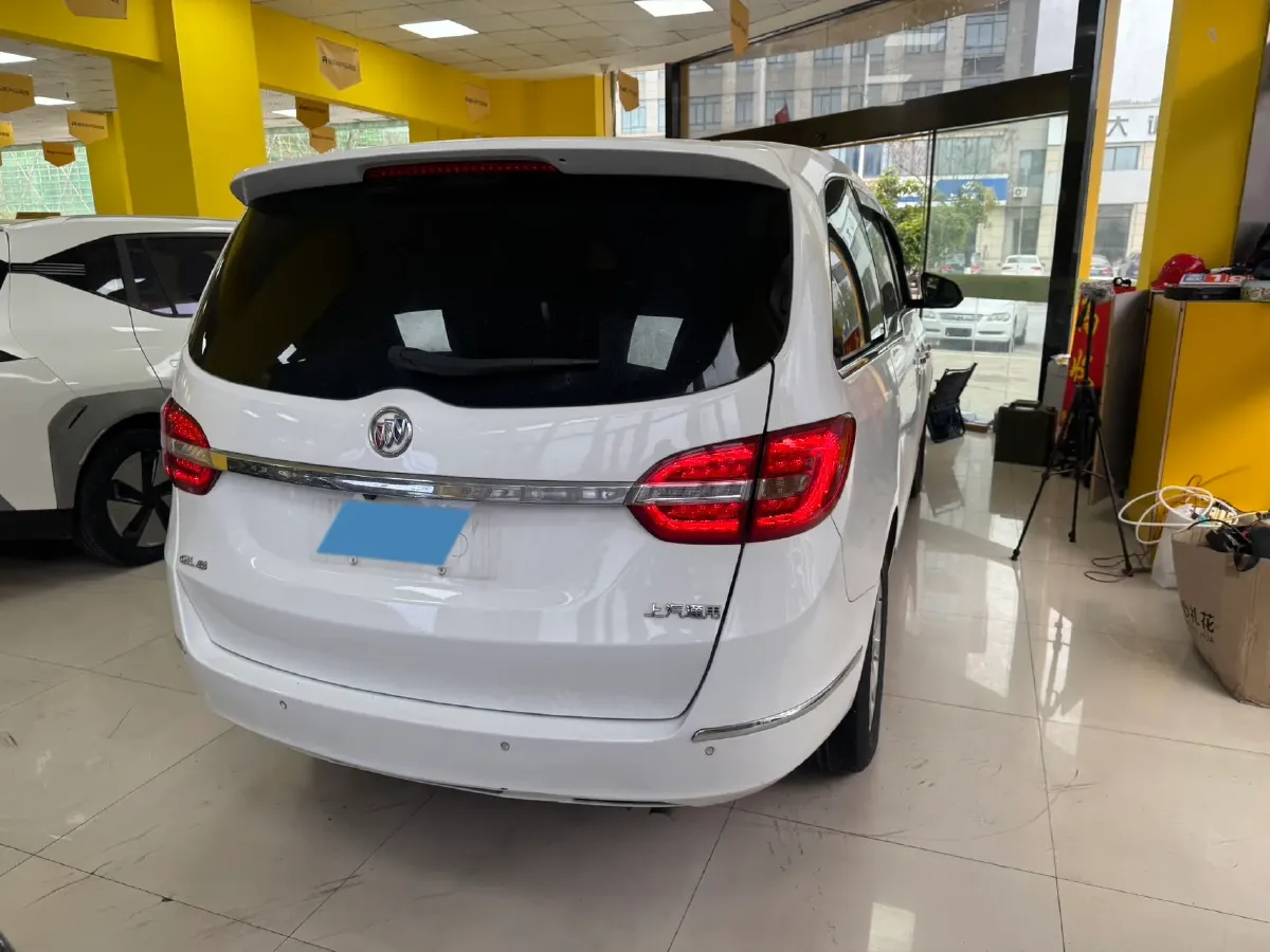 2018 Buick GL8 2.0T 260HP L4 6AT,autocango,china used car exporter,china ev exporter,chinese used car exporter,chinese used ev exporter