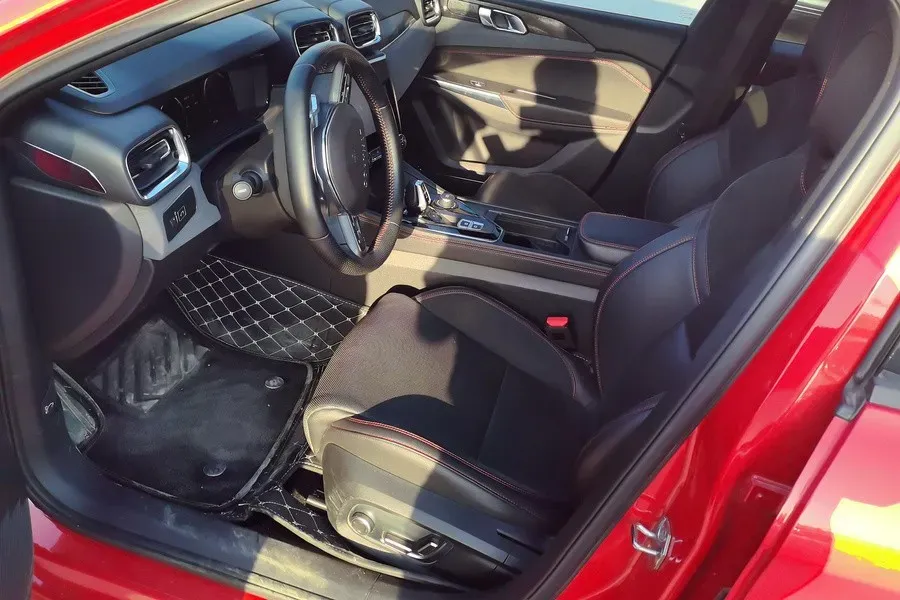 2019 LYNK&CO 01 2.0T 190HP L4 6AT,autocango,china used car exporter,china ev exporter,chinese used car exporter,chinese used ev exporter