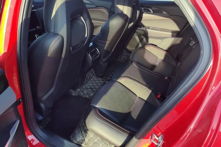 2019 LYNK&CO 01 2.0T 190HP L4 6AT,autocango,china used car exporter,china ev exporter,chinese used car exporter,chinese used ev exporter