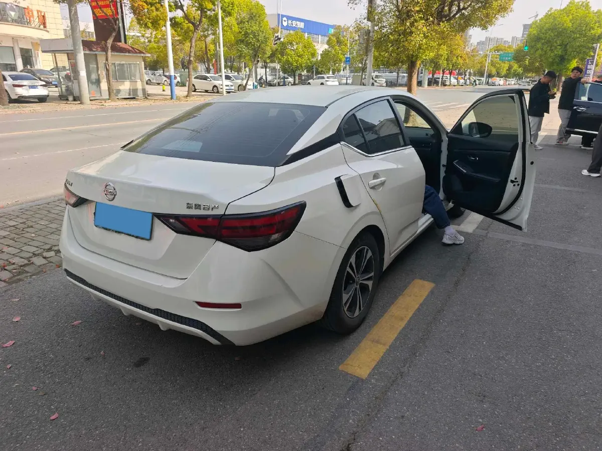 2021 Nissan Sylphy 1.6L 135HP L4 CVT,autocango,china used car exporter,china ev exporter,chinese used car exporter,chinese used ev exporter