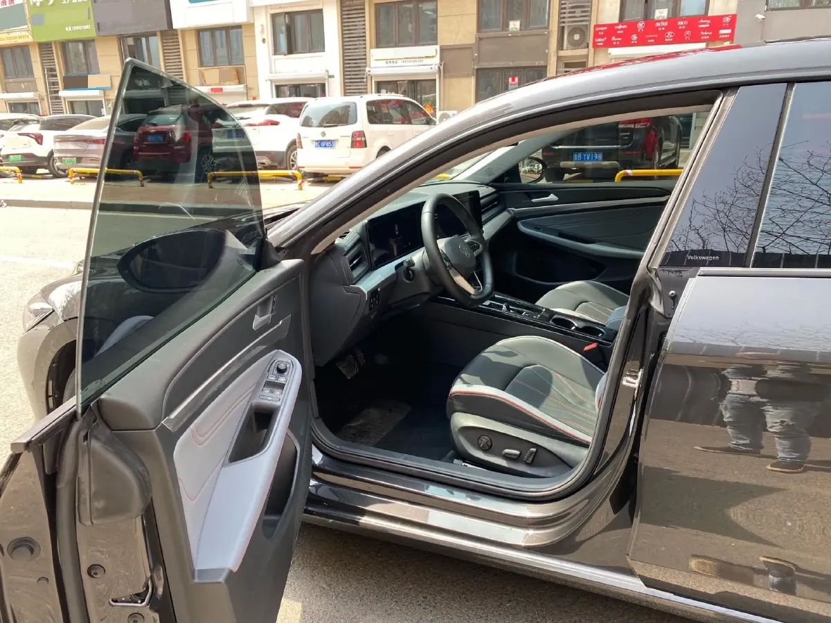 2023 Volkswagen Lamando 1.4T 150HP L4 7DCT,autocango,china used car exporter,china ev exporter,chinese used car exporter,chinese used ev exporter