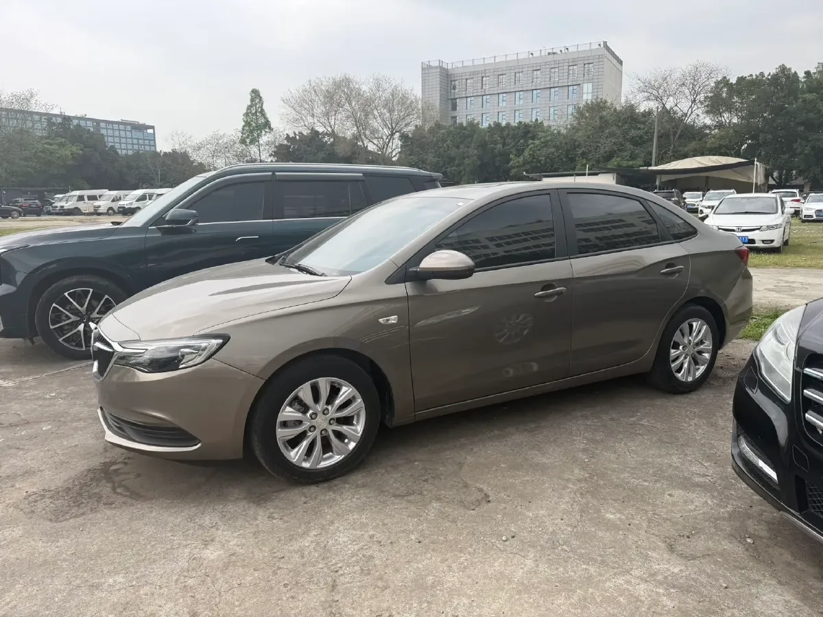 2020 Buick Encore 1.0T 125HP L3 6AT,autocango,china used car exporter,china ev exporter,chinese used car exporter,chinese used ev exporter