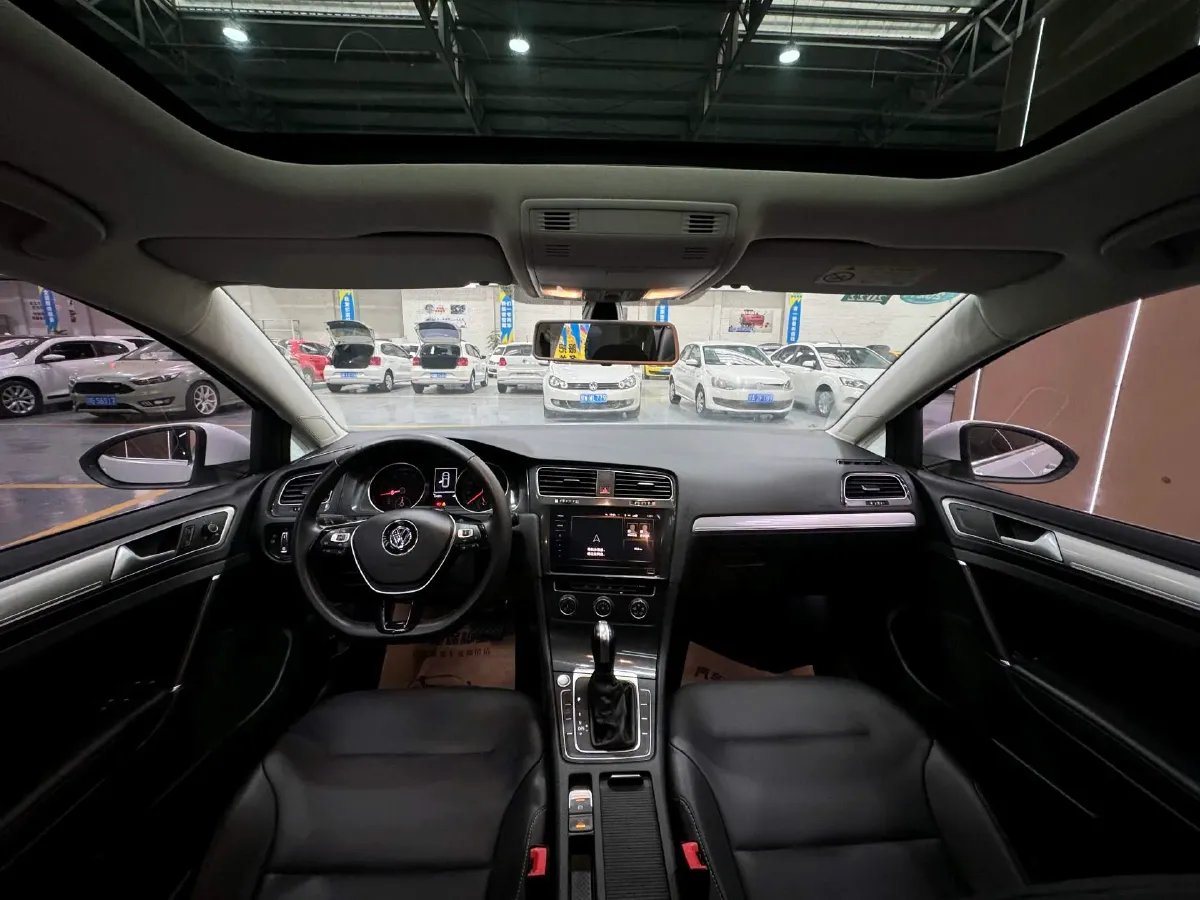 2020 Volkswagen Golf 1.4T 150HP L4 7DCT,autocango,china used car exporter,china ev exporter,chinese used car exporter,chinese used ev exporter