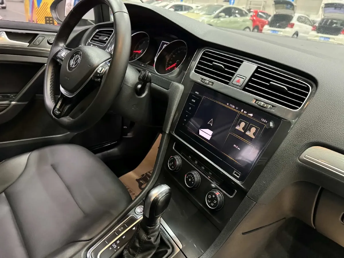 2020 Volkswagen Golf 1.4T 150HP L4 7DCT,autocango,china used car exporter,china ev exporter,chinese used car exporter,chinese used ev exporter