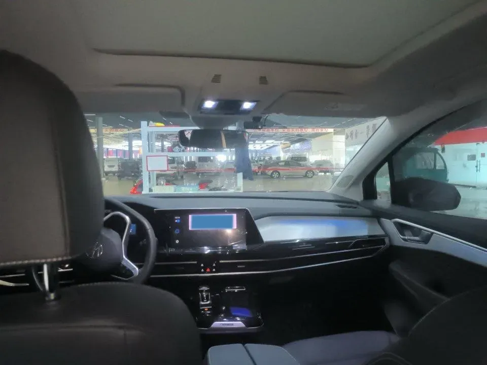 2023 Volkswagen Talagon 2.0T 220HP L4 7DCT,autocango,china used car exporter,china ev exporter,chinese used car exporter,chinese used ev exporter