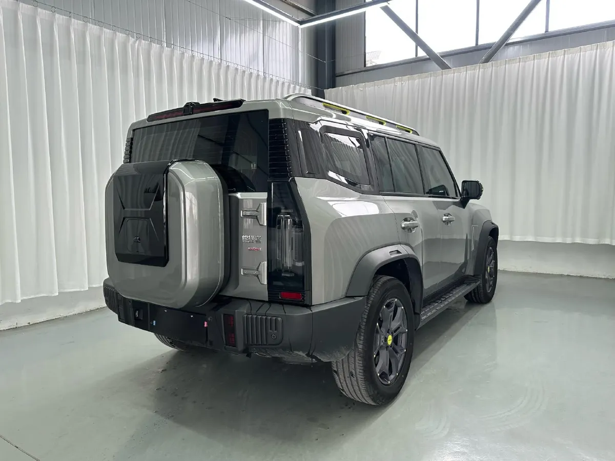 2023 Jetour Traveller 2.0T 254HP L4 7DCT,autocango,china used car exporter,china ev exporter,chinese used car exporter,chinese used ev exporter
