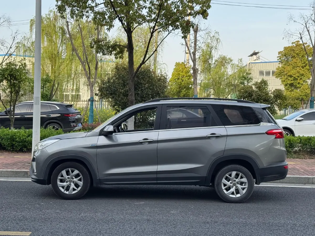 2018 WuLing HongGuang S3 1.5T 150HP L4 6MT,autocango,china used car exporter,china ev exporter,chinese used car exporter,chinese used ev exporter