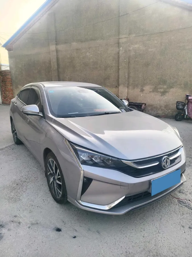 2020 DongFeng Aeolus YiXuan 1.5T 150HP L4 6DCT,autocango,china used car exporter,china ev exporter,chinese used car exporter,chinese used ev exporter