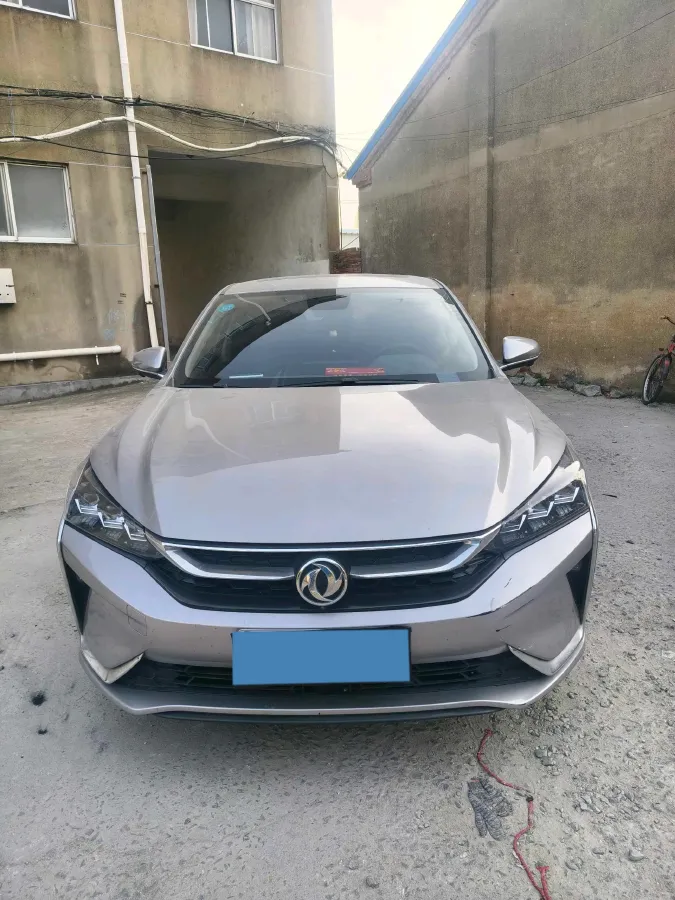2020 DongFeng Aeolus YiXuan 1.5T 150HP L4 6DCT,autocango,china used car exporter,china ev exporter,chinese used car exporter,chinese used ev exporter