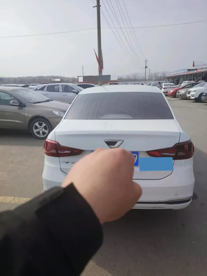 2019 Jetta VA3 1.5L 112HP L4 5MT,autocango,china used car exporter,china ev exporter,chinese used car exporter,chinese used ev exporter