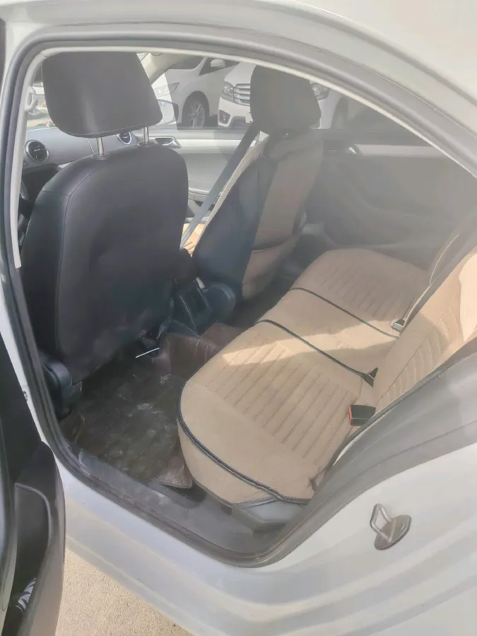 2019 Jetta VA3 1.5L 112HP L4 5MT,autocango,china used car exporter,china ev exporter,chinese used car exporter,chinese used ev exporter