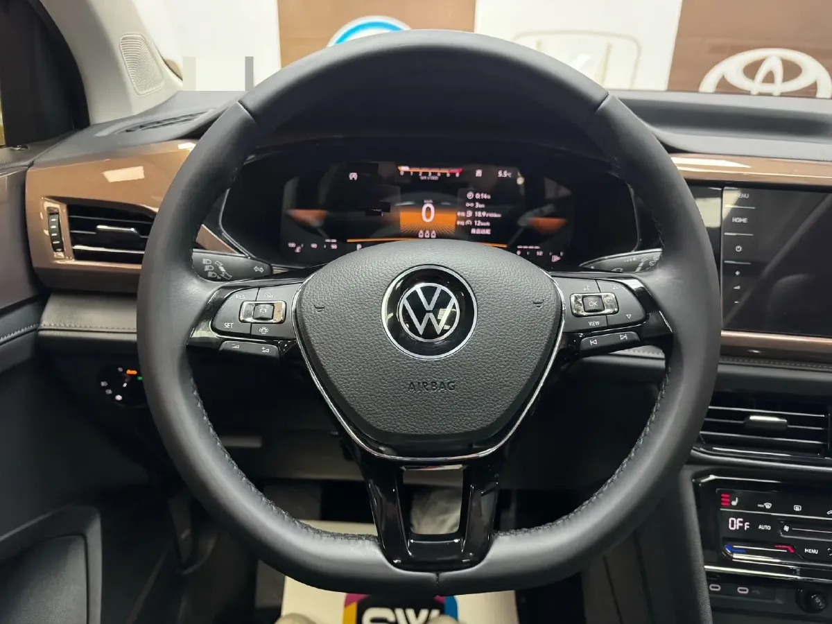 2022 Volkswagen Tharu 1.4T 150HP L4 7DCT,autocango,china used car exporter,china ev exporter,chinese used car exporter,chinese used ev exporter