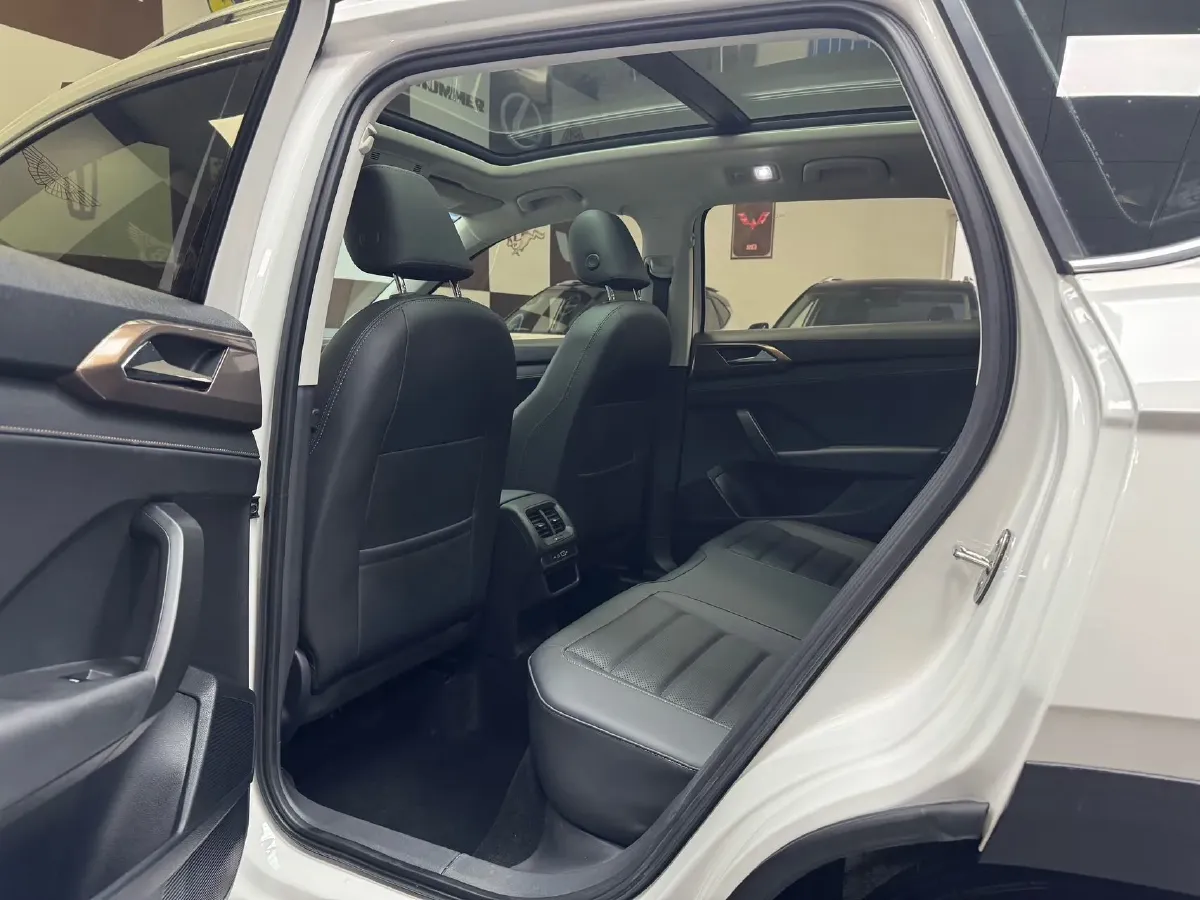 2022 Volkswagen Tharu 1.4T 150HP L4 7DCT,autocango,china used car exporter,china ev exporter,chinese used car exporter,chinese used ev exporter