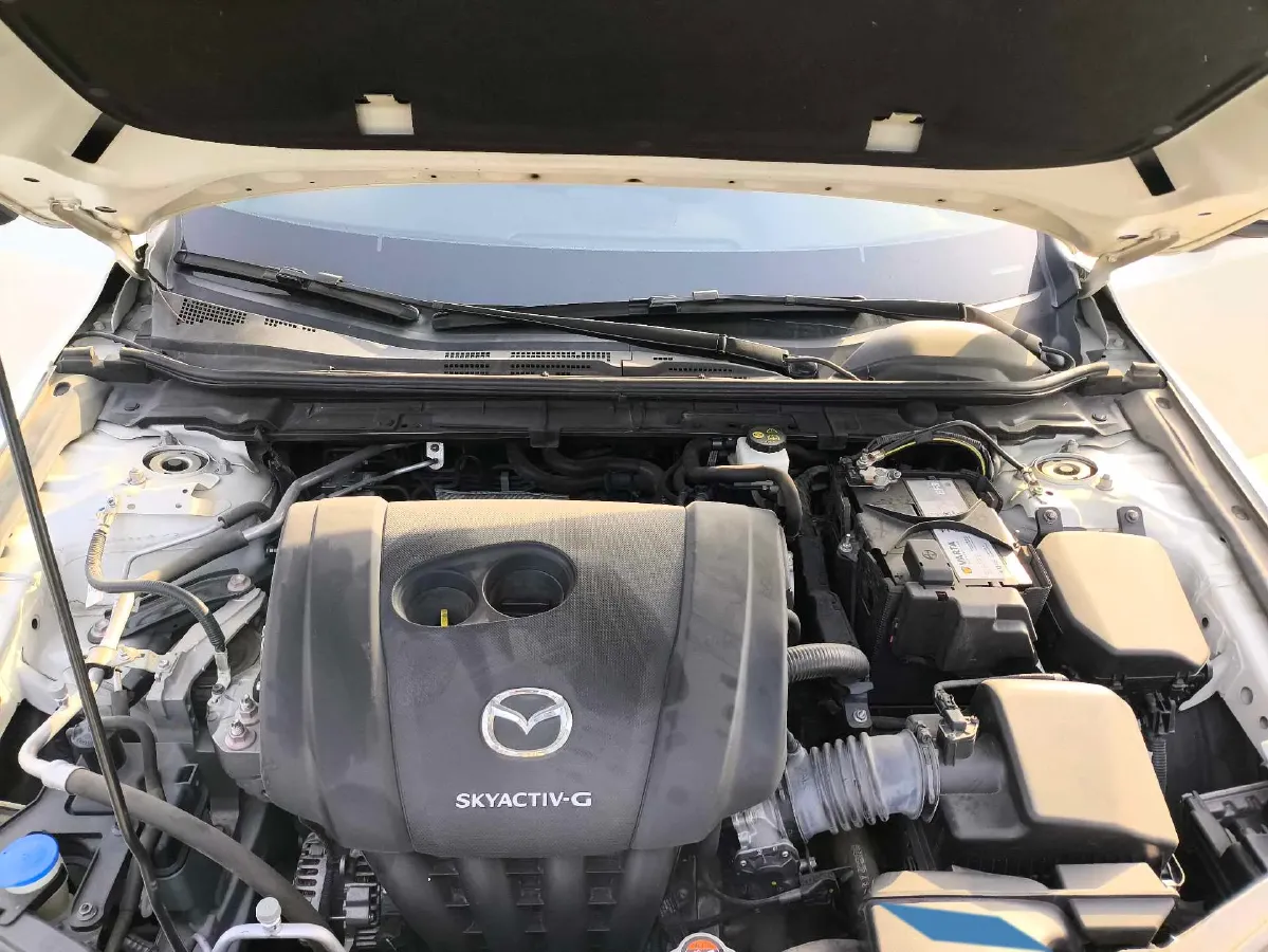 2021 Mazda 3 Axela 2.0L 158HP L4 6AT,autocango,china used car exporter,china ev exporter,chinese used car exporter,chinese used ev exporter