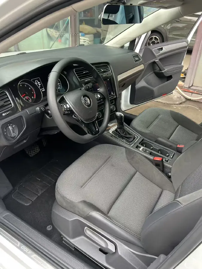 2019 Volkswagen Golf 1.4T 150HP L4 7DCT,autocango,china used car exporter,china ev exporter,chinese used car exporter,chinese used ev exporter
