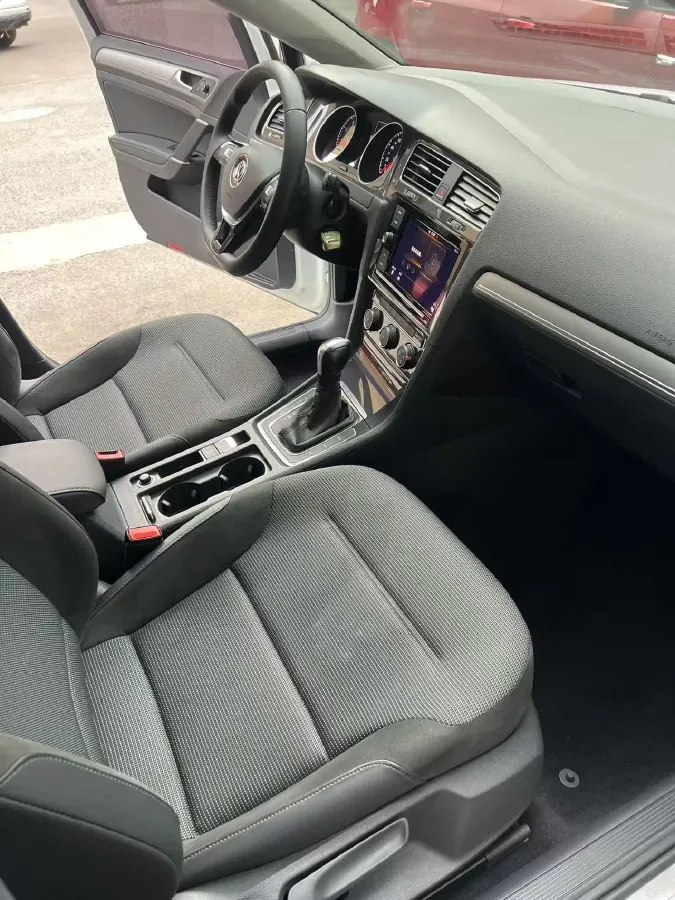 2019 Volkswagen Golf 1.4T 150HP L4 7DCT,autocango,china used car exporter,china ev exporter,chinese used car exporter,chinese used ev exporter