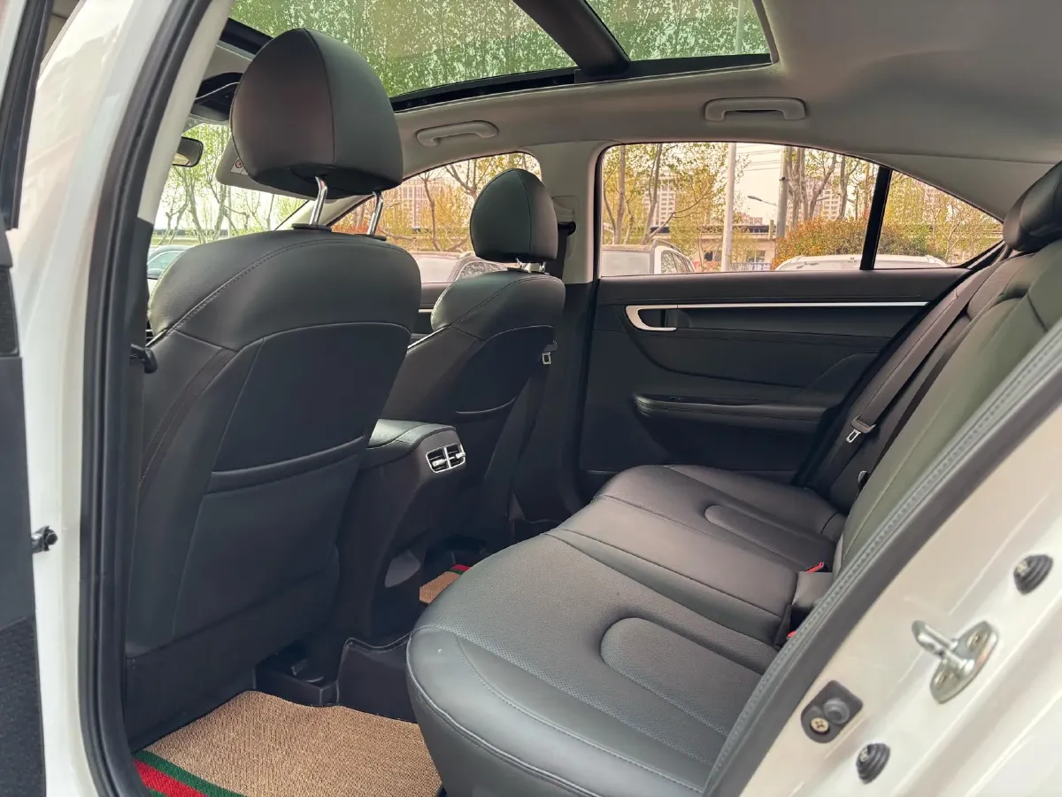 2021 Hyundai Mistra 1.8L 143HP L4 CVT,autocango,china used car exporter,china ev exporter,chinese used car exporter,chinese used ev exporter