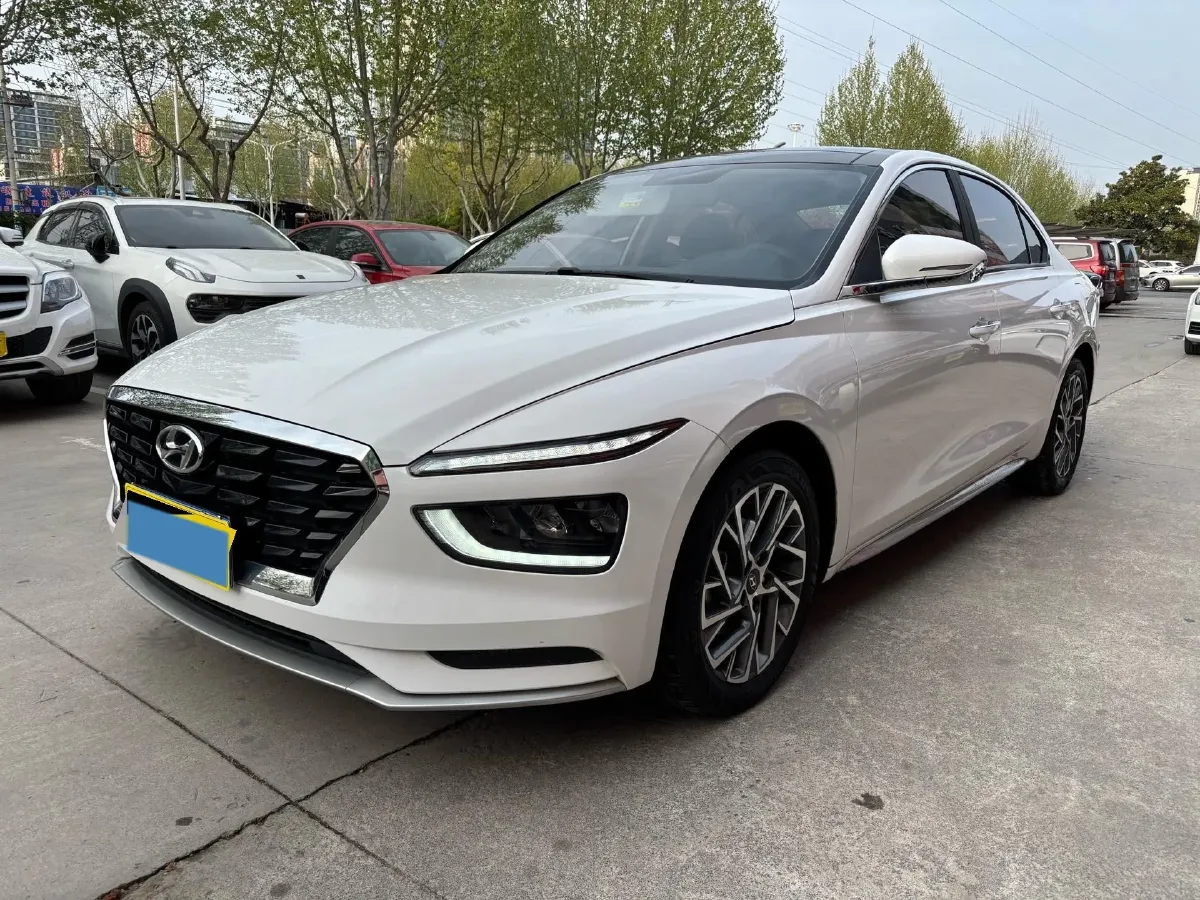 2021 Hyundai Mistra 1.8L 143HP L4 CVT,autocango,china used car exporter,china ev exporter,chinese used car exporter,chinese used ev exporter