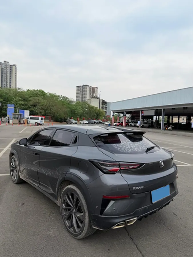 2020 ChangAn UNI-T 1.5T 180HP L4 7DCT,autocango,china used car exporter,china ev exporter,chinese used car exporter,chinese used ev exporter