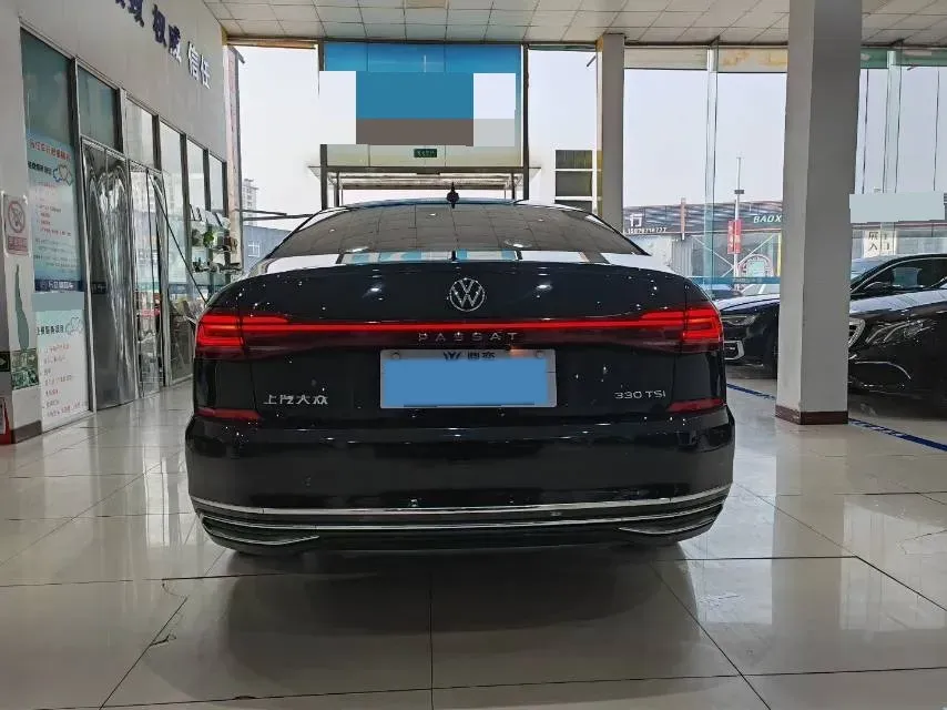 2023 Volkswagen Passat 2.0T 186HP L4 7DCT,autocango,china used car exporter,china ev exporter,chinese used car exporter,chinese used ev exporter