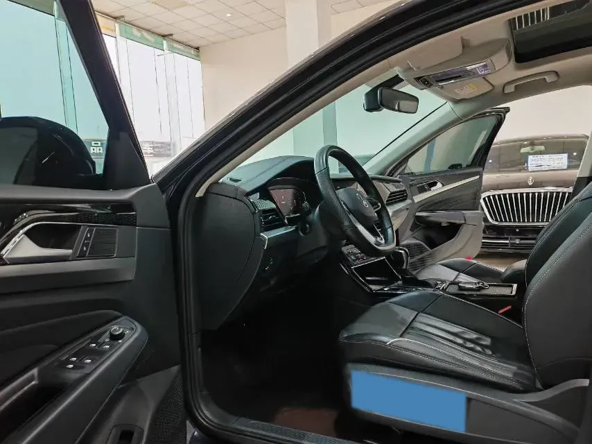 2023 Volkswagen Passat 2.0T 186HP L4 7DCT,autocango,china used car exporter,china ev exporter,chinese used car exporter,chinese used ev exporter