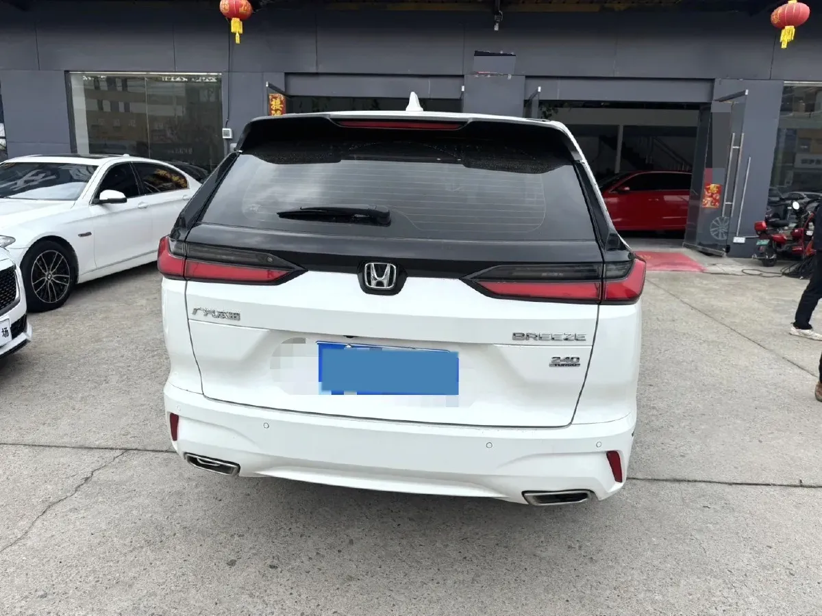 2023 Honda Breeze 1.5T 193HP L4 CVT,autocango,china used car exporter,china ev exporter,chinese used car exporter,chinese used ev exporter