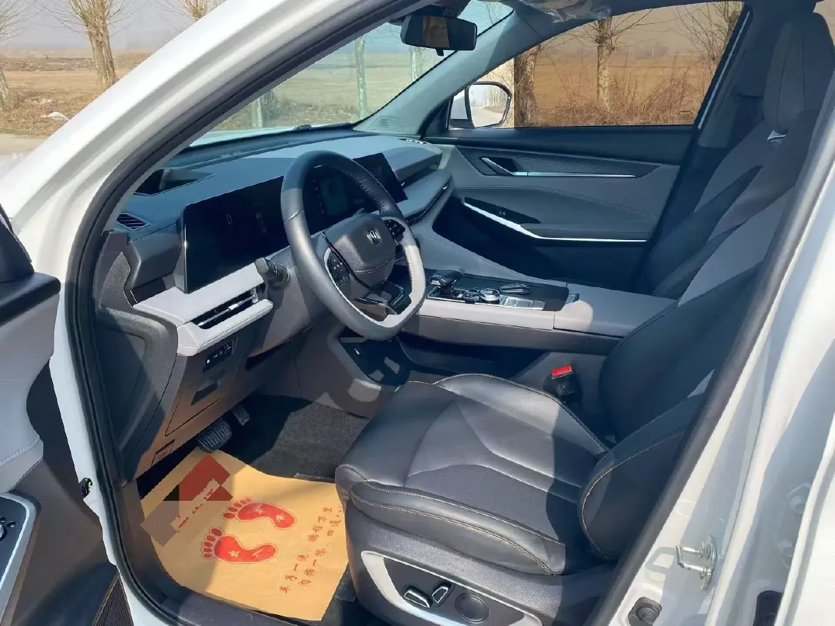 2024 ChangAn CS75 Plus 2.0T 233HP L4 8AT,autocango,china used car exporter,china ev exporter,chinese used car exporter,chinese used ev exporter