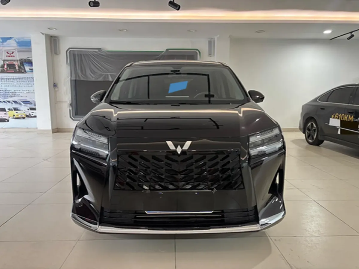 2025 WuLing XingGuang 730 1.5T 177HP L4 CVT,autocango,china used car exporter,china ev exporter,chinese used car exporter,chinese used ev exporter