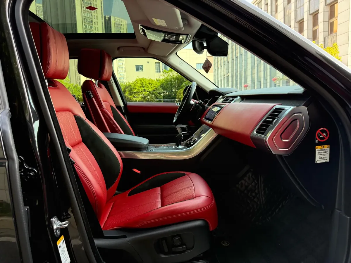 2018 Land Rover Range Rover Sport 3.0T 340HP V6 8AT,autocango,china used car exporter,china ev exporter,chinese used car exporter,chinese used ev exporter