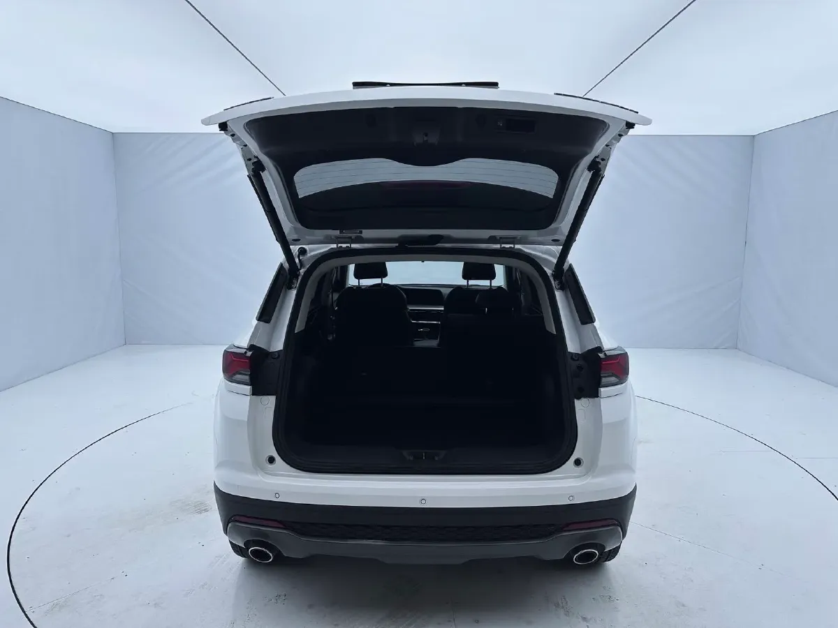 2022 ChangAn CS35 Plus 1.4T 160HP L4 7DCT,autocango,china used car exporter,china ev exporter,chinese used car exporter,chinese used ev exporter