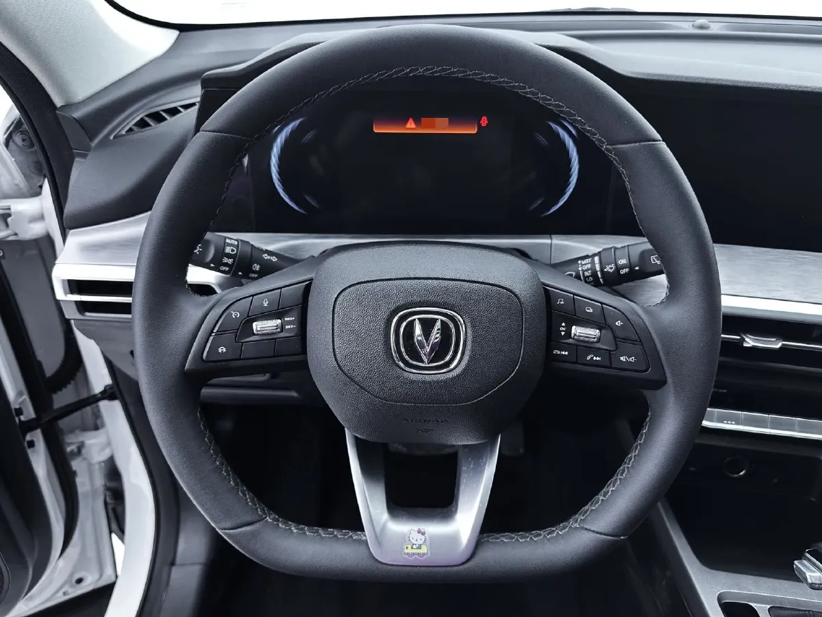 2022 ChangAn CS35 Plus 1.4T 160HP L4 7DCT,autocango,china used car exporter,china ev exporter,chinese used car exporter,chinese used ev exporter